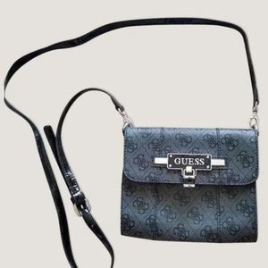Guess handbag / purse with strap